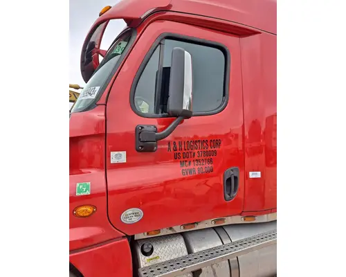 FREIGHTLINER CASCADIA 113-125 DOOR ASSEMBLY, FRONT