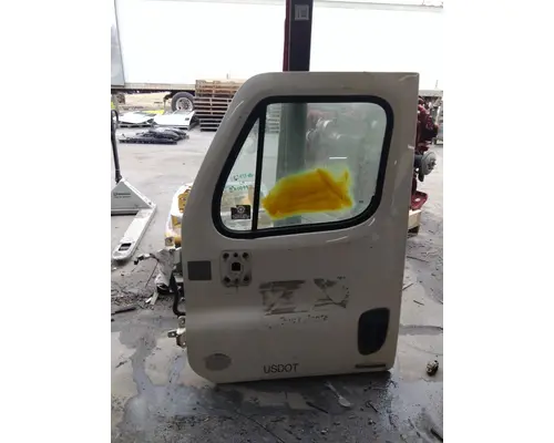 FREIGHTLINER CASCADIA 113-125 DOOR ASSEMBLY, FRONT