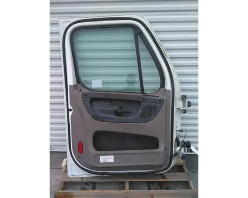FREIGHTLINER CASCADIA 113-125 DOOR ASSEMBLY, FRONT