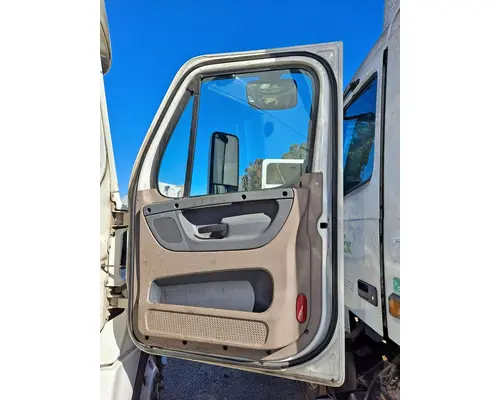 FREIGHTLINER CASCADIA 113-125 DOOR ASSEMBLY, FRONT