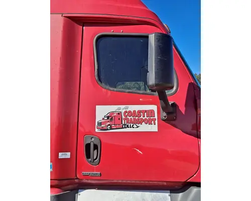 FREIGHTLINER CASCADIA 113-125 DOOR ASSEMBLY, FRONT