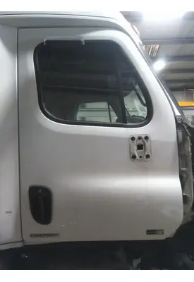 FREIGHTLINER CASCADIA 113-125 DOOR ASSEMBLY, FRONT