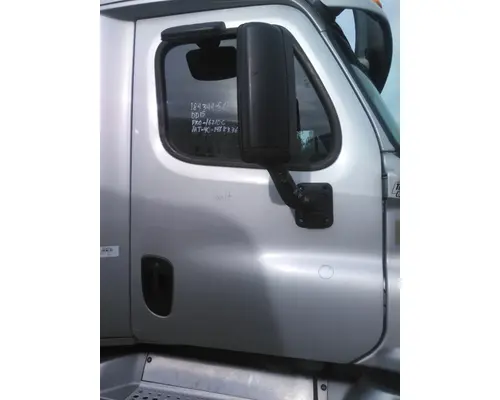 FREIGHTLINER CASCADIA 113-125 DOOR ASSEMBLY, FRONT