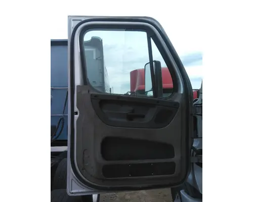 FREIGHTLINER CASCADIA 113-125 DOOR ASSEMBLY, FRONT