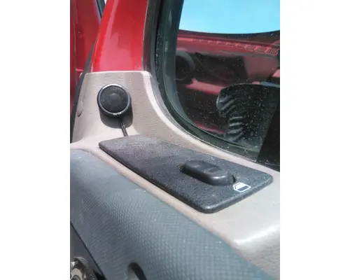 FREIGHTLINER CASCADIA 113-125 DOOR ASSEMBLY, FRONT