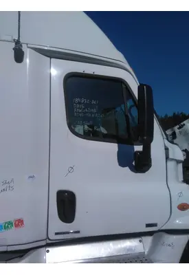 FREIGHTLINER CASCADIA 113-125 DOOR ASSEMBLY, FRONT