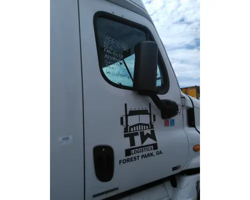 FREIGHTLINER CASCADIA 113-125 DOOR ASSEMBLY, FRONT