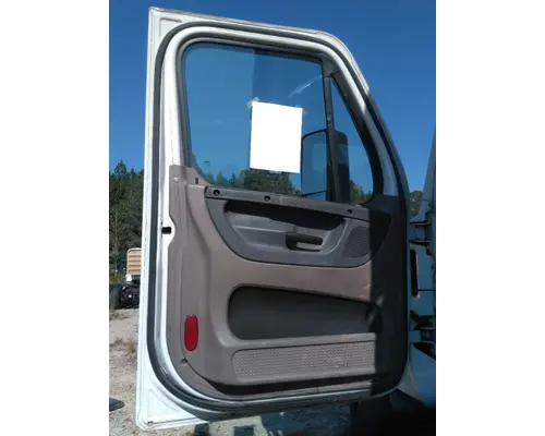 FREIGHTLINER CASCADIA 113-125 DOOR ASSEMBLY, FRONT