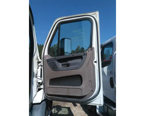 FREIGHTLINER CASCADIA 113-125 DOOR ASSEMBLY, FRONT