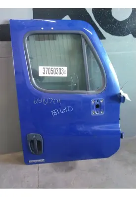 FREIGHTLINER CASCADIA 113-125 DOOR ASSEMBLY, FRONT