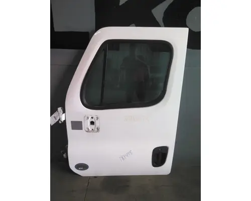FREIGHTLINER CASCADIA 113-125 DOOR ASSEMBLY, FRONT