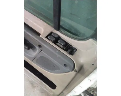 FREIGHTLINER CASCADIA 113-125 DOOR ASSEMBLY, FRONT
