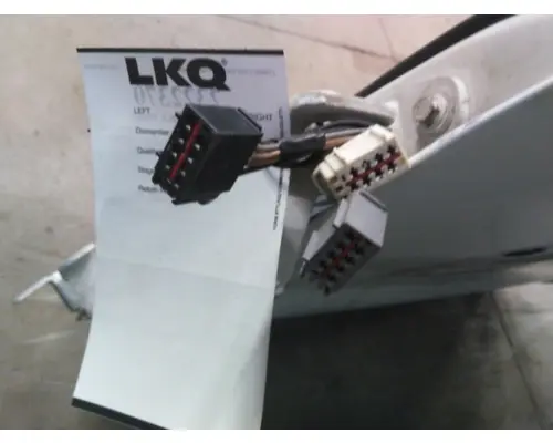 FREIGHTLINER CASCADIA 113-125 DOOR ASSEMBLY, FRONT