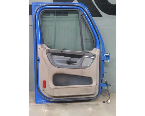 FREIGHTLINER CASCADIA 113-125 DOOR ASSEMBLY, FRONT