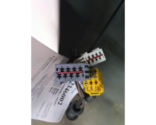 FREIGHTLINER CASCADIA 113-125 DOOR ASSEMBLY, FRONT