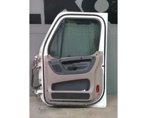 FREIGHTLINER CASCADIA 113-125 DOOR ASSEMBLY, FRONT
