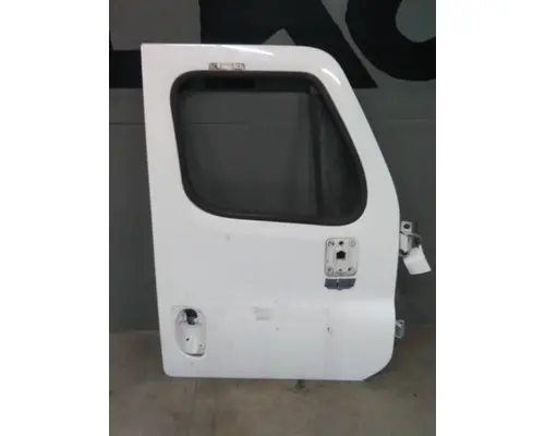 FREIGHTLINER CASCADIA 113-125 DOOR ASSEMBLY, FRONT