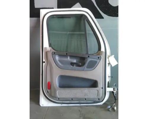FREIGHTLINER CASCADIA 113-125 DOOR ASSEMBLY, FRONT