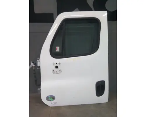 FREIGHTLINER CASCADIA 113-125 DOOR ASSEMBLY, FRONT