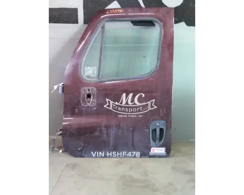 FREIGHTLINER CASCADIA 113-125 DOOR ASSEMBLY, FRONT