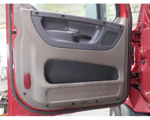 FREIGHTLINER CASCADIA 113-125 DOOR ASSEMBLY, FRONT