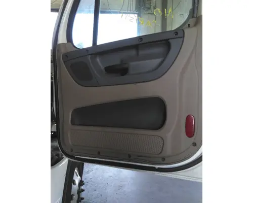 FREIGHTLINER CASCADIA 113-125 DOOR ASSEMBLY, FRONT