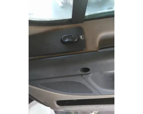 FREIGHTLINER CASCADIA 113-125 DOOR ASSEMBLY, FRONT