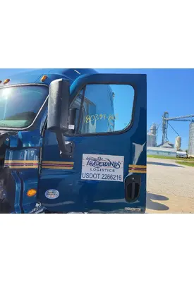 FREIGHTLINER CASCADIA 113-125 DOOR ASSEMBLY, FRONT