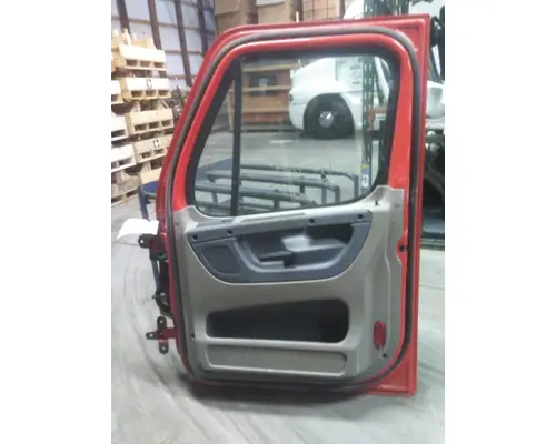 FREIGHTLINER CASCADIA 113-125 DOOR ASSEMBLY, FRONT