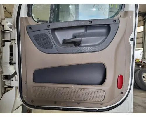 FREIGHTLINER CASCADIA 113-125 DOOR ASSEMBLY, FRONT