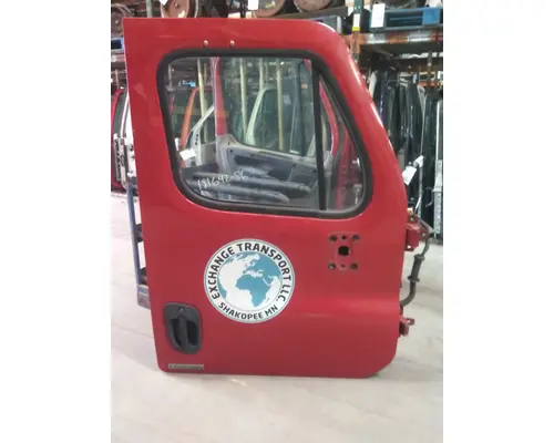 FREIGHTLINER CASCADIA 113-125 DOOR ASSEMBLY, FRONT