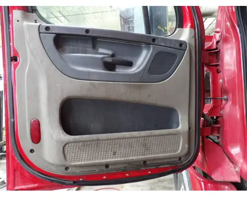 FREIGHTLINER CASCADIA 113-125 DOOR ASSEMBLY, FRONT