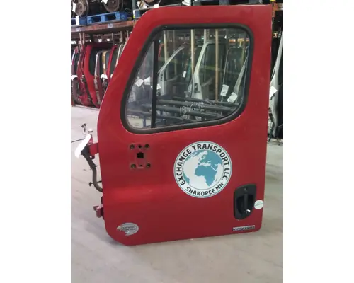FREIGHTLINER CASCADIA 113-125 DOOR ASSEMBLY, FRONT