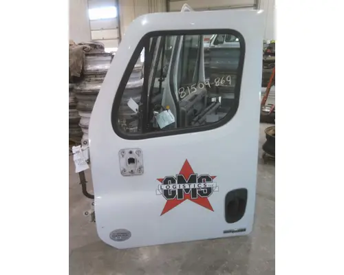 FREIGHTLINER CASCADIA 113-125 DOOR ASSEMBLY, FRONT
