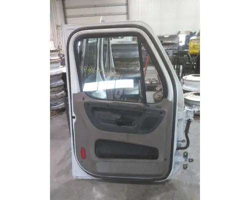 FREIGHTLINER CASCADIA 113-125 DOOR ASSEMBLY, FRONT