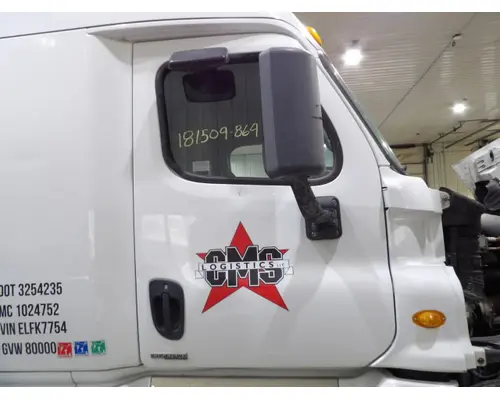 FREIGHTLINER CASCADIA 113-125 DOOR ASSEMBLY, FRONT