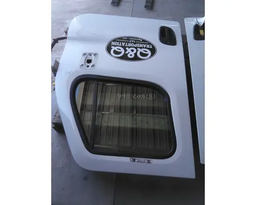 FREIGHTLINER CASCADIA 113-125 DOOR ASSEMBLY, FRONT