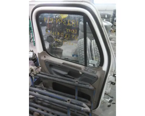 FREIGHTLINER CASCADIA 113-125 DOOR ASSEMBLY, FRONT