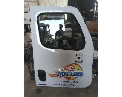 FREIGHTLINER CASCADIA 113-125 DOOR ASSEMBLY, FRONT