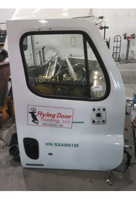 FREIGHTLINER CASCADIA 113-125 DOOR ASSEMBLY, FRONT