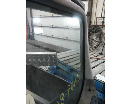 FREIGHTLINER CASCADIA 113-125 DOOR ASSEMBLY, FRONT