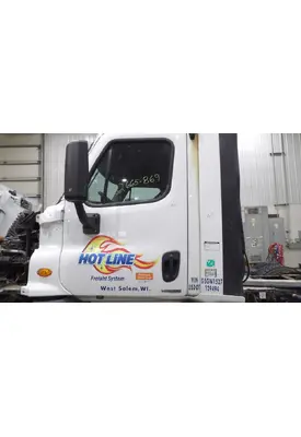 FREIGHTLINER CASCADIA 113-125 DOOR ASSEMBLY, FRONT
