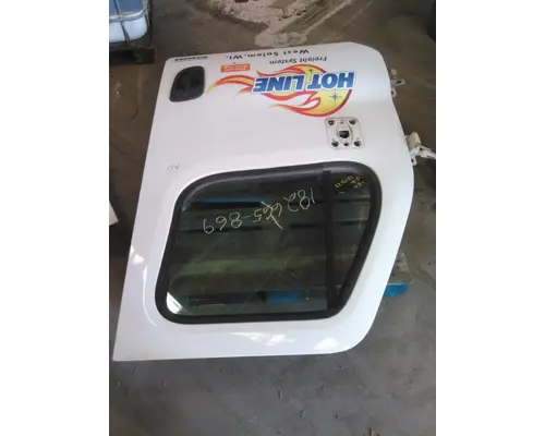 FREIGHTLINER CASCADIA 113-125 DOOR ASSEMBLY, FRONT