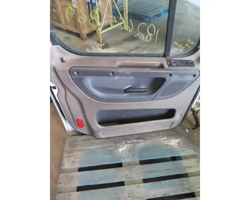 FREIGHTLINER CASCADIA 113-125 DOOR ASSEMBLY, FRONT