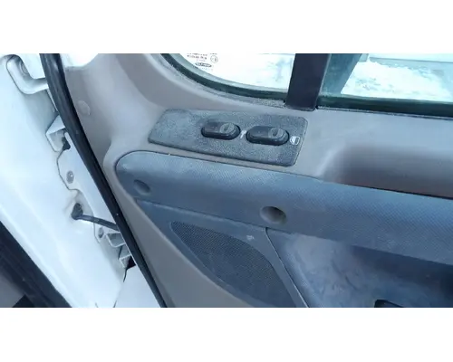 FREIGHTLINER CASCADIA 113-125 DOOR ASSEMBLY, FRONT