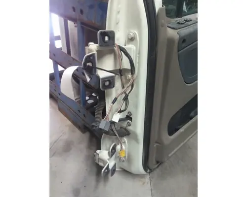 FREIGHTLINER CASCADIA 113-125 DOOR ASSEMBLY, FRONT