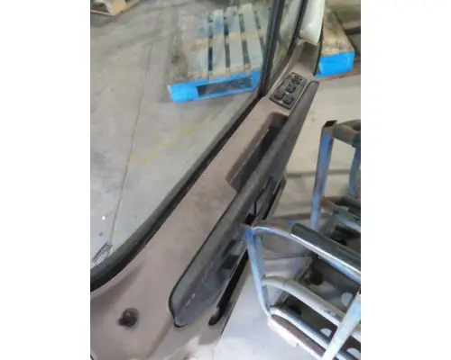 FREIGHTLINER CASCADIA 113-125 DOOR ASSEMBLY, FRONT