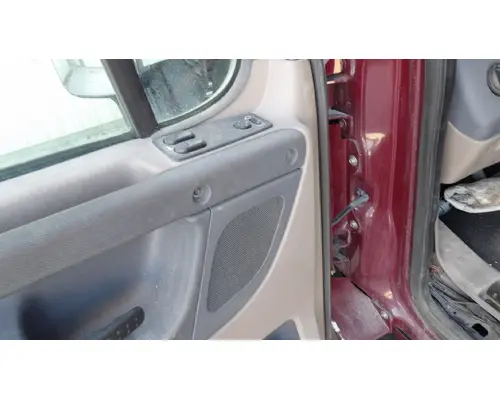 FREIGHTLINER CASCADIA 113-125 DOOR ASSEMBLY, FRONT