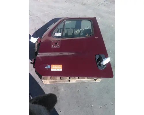 FREIGHTLINER CASCADIA 113-125 DOOR ASSEMBLY, FRONT