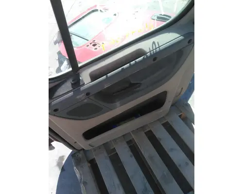 FREIGHTLINER CASCADIA 113-125 DOOR ASSEMBLY, FRONT